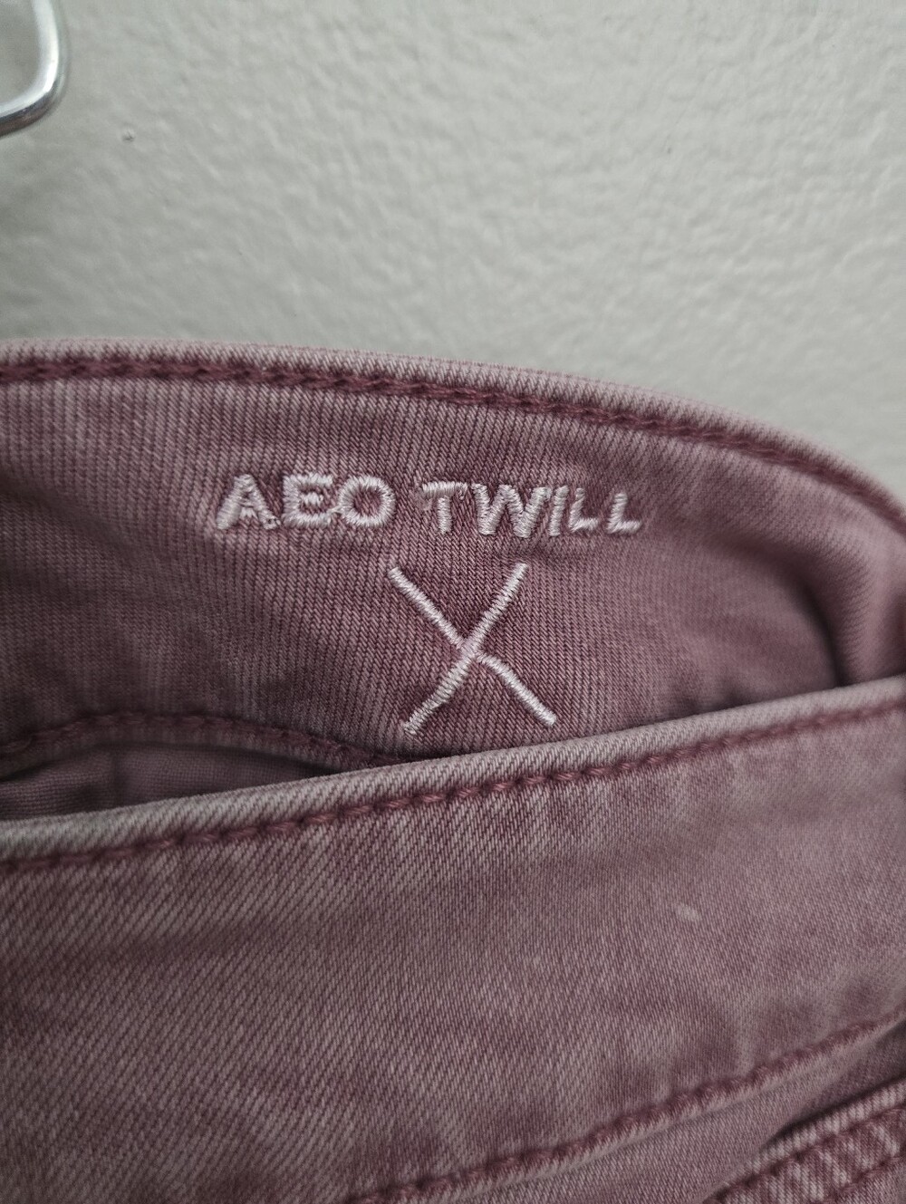 American Eagle Outfitters Mauve Distressed Denim Shorties Size 6 - Picture 6 of 8